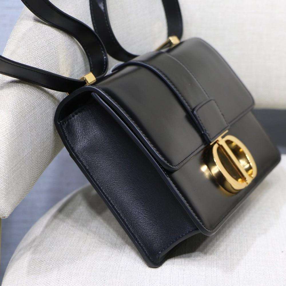 Dior 30 Montaigne Bag