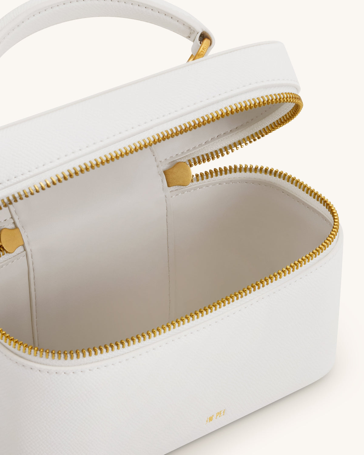 Cleo Box Shape Top Handle Bag - Off-white